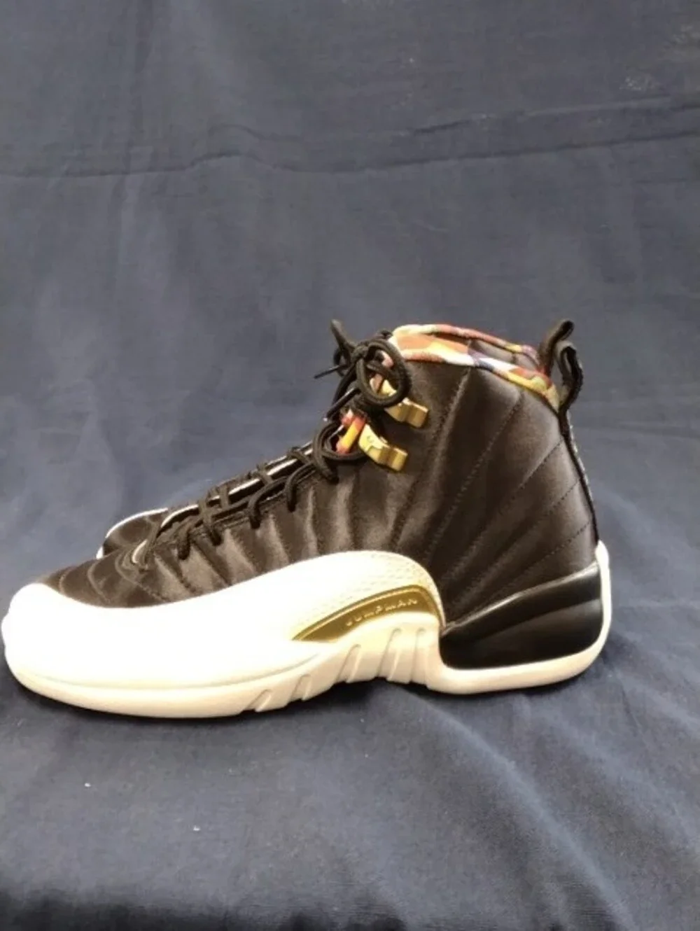 Jordan Kids Black and White High-Top Sneakers with Multicolor Collar - S 6 Youth